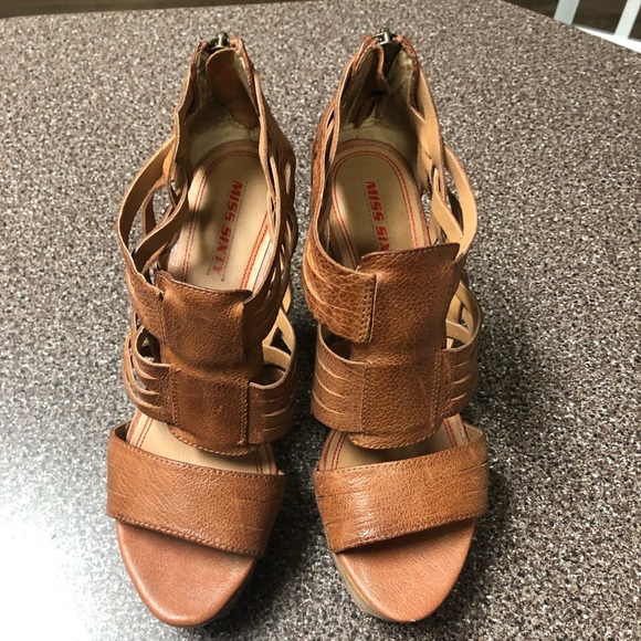 Miss Sixty - Picture 3 of 8